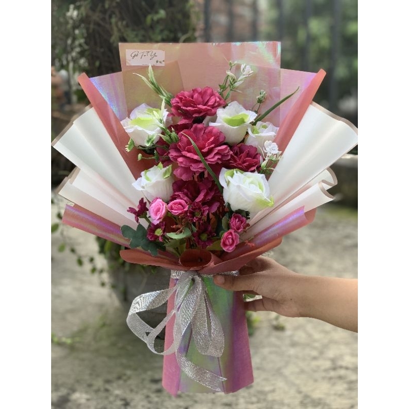 bouquet bunga palsu