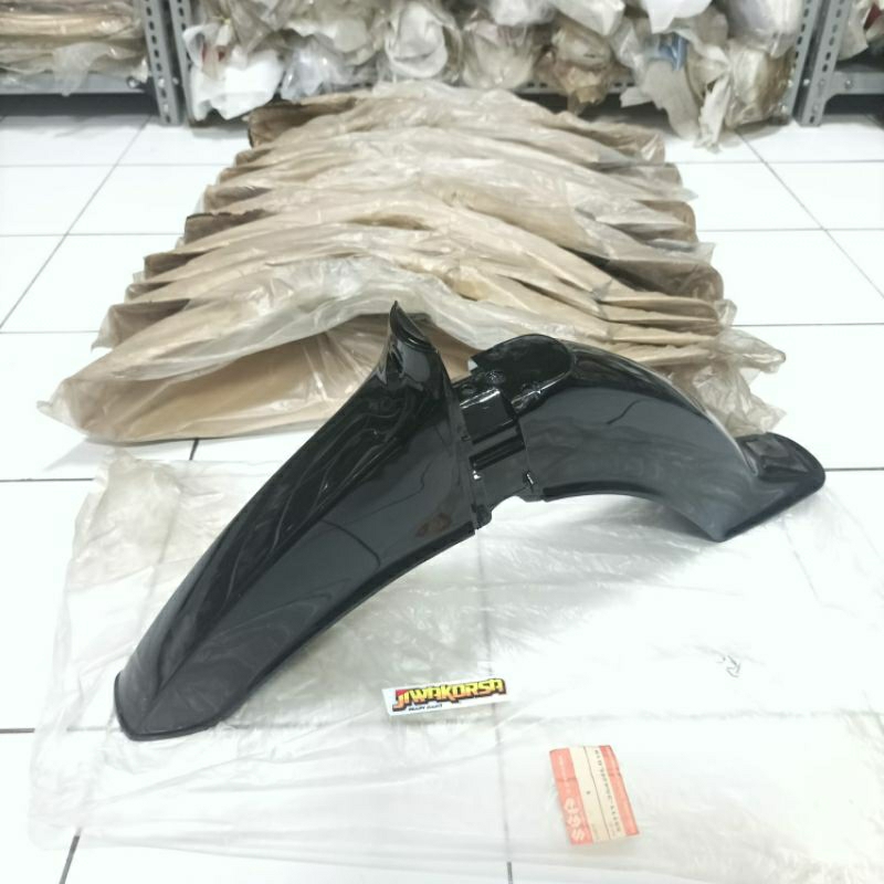 Spakbor slebor sepakbor depan suzuki rc100 rc 100 rc80 rc 80 bravo hitam asli ori original carglos