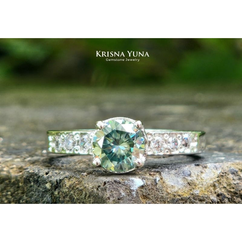 Moissanite & Swarovski Ring