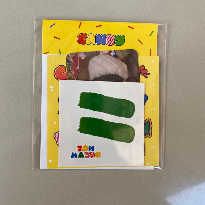 ready stock renjun tatto sticker photocard pc md candy