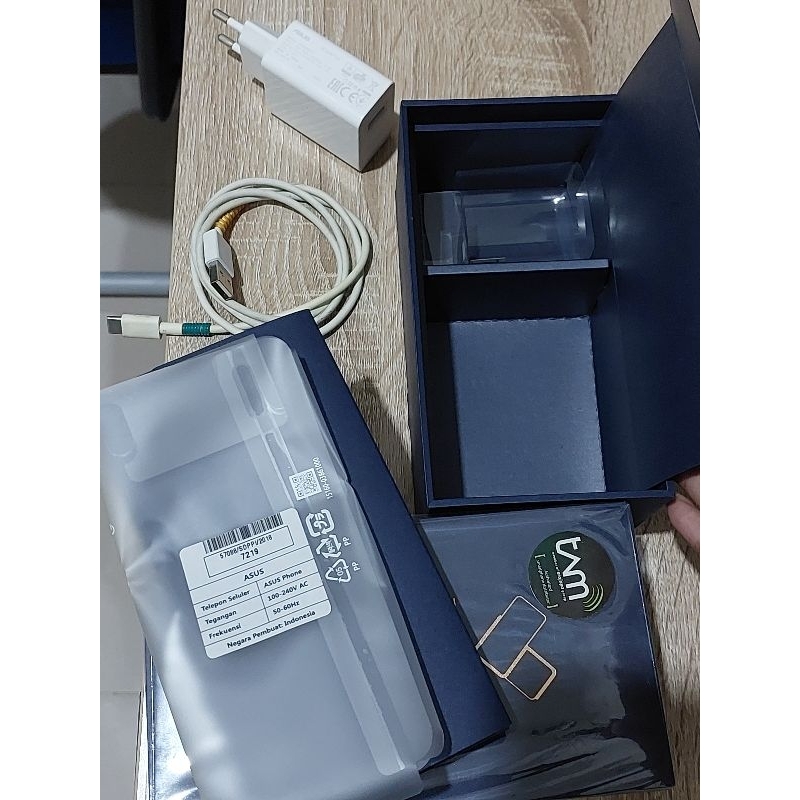 Asus Zenfone 5Z 128GB/6GB Snapdragon 845 - Midnight Blue - Garansi TAM, KELENGKAPAN KOMPLIT