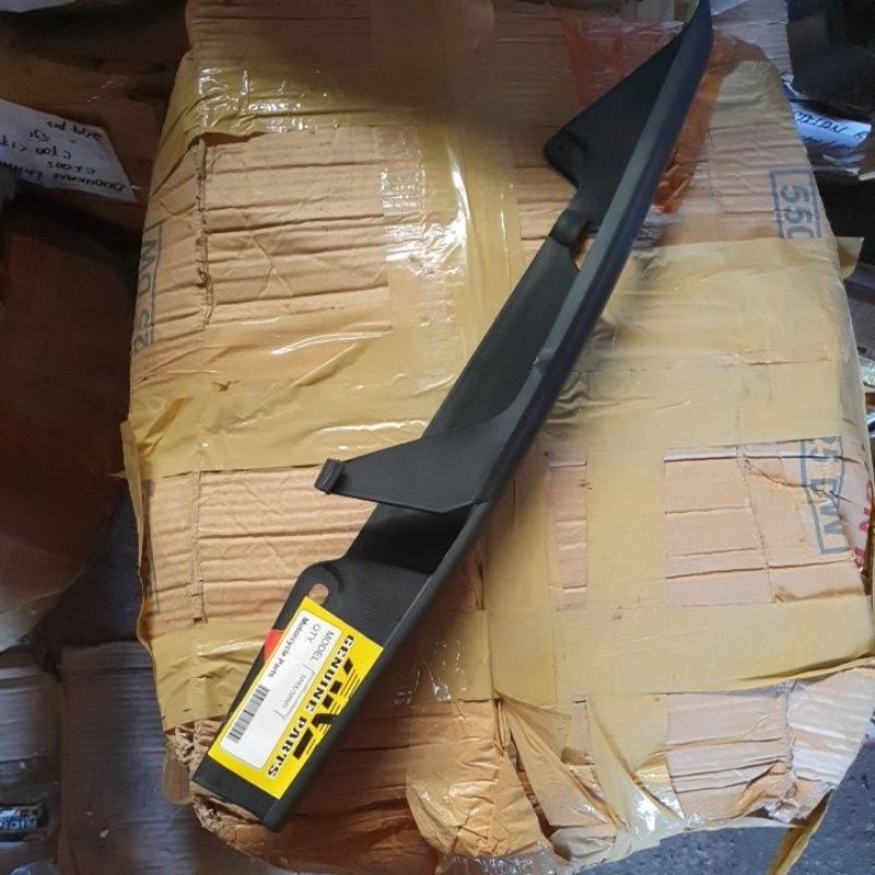 TUTUP RANTAI MOTOR SUPRA X SUPRA FIT PLASTIK ANZ