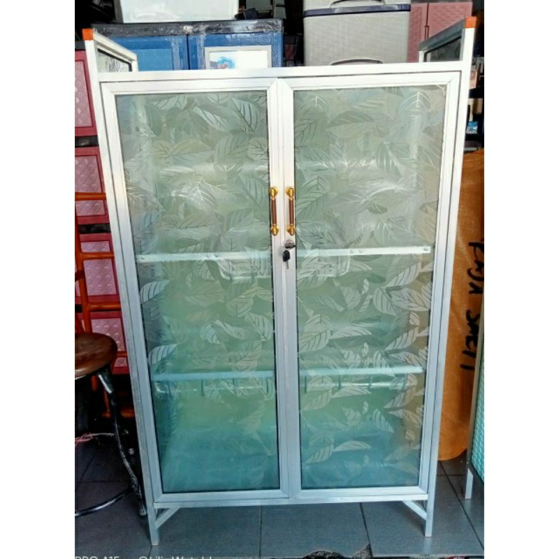 Rak Piring Minimalis Full Kaca 2pintu 3step Khusus Malang Dan Sekitarnya