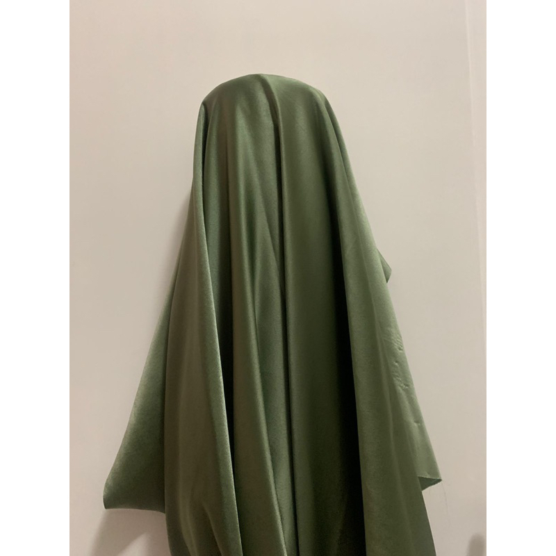 Bahan Kain Satin Maxmaraa Pure Silk Luxury Premium Meteran Mewah Murah Warna Hijau Dusty Army