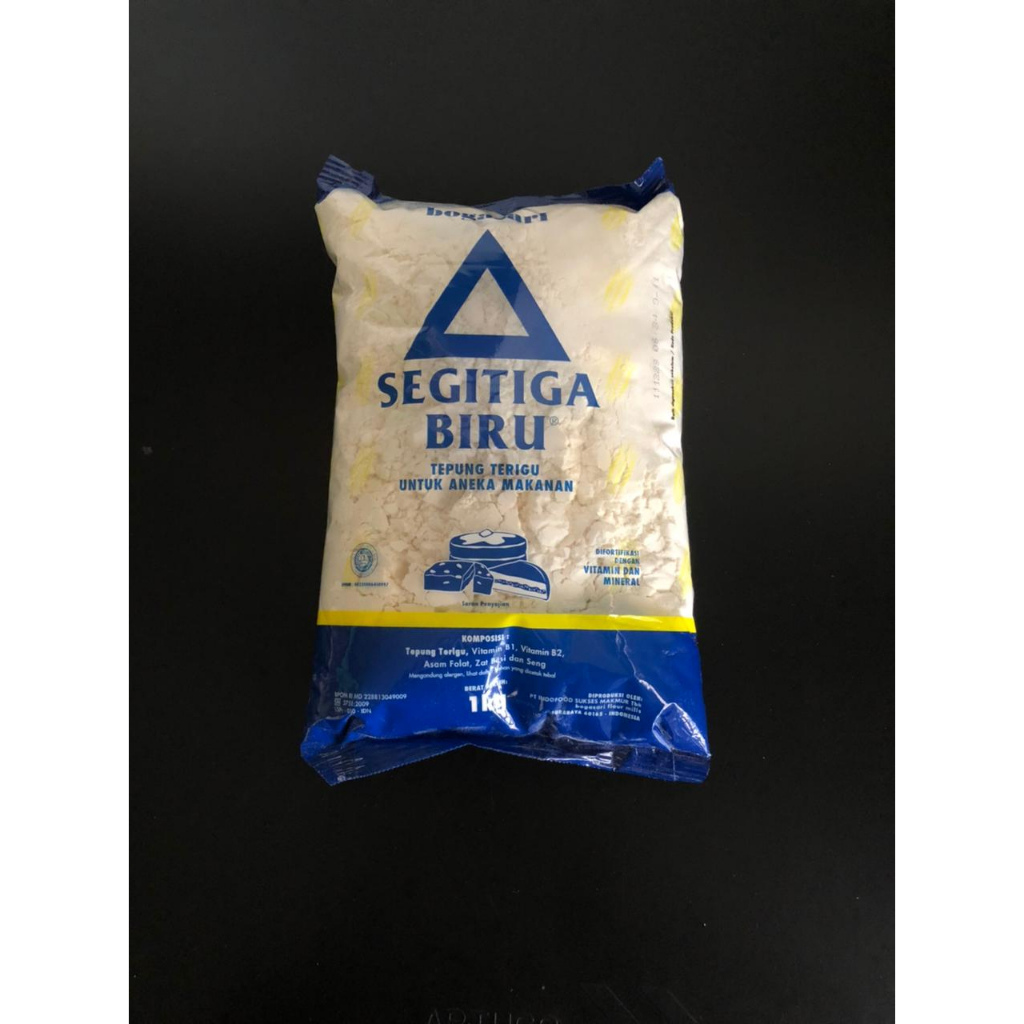 

Terigu segitiga 1 kg