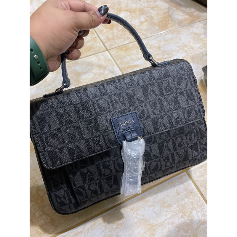 TAS BONIA MONOGRAM HITAM