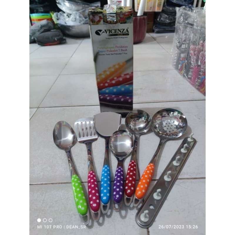 VicenzA - Spatula Vicenza / Sendok memasak