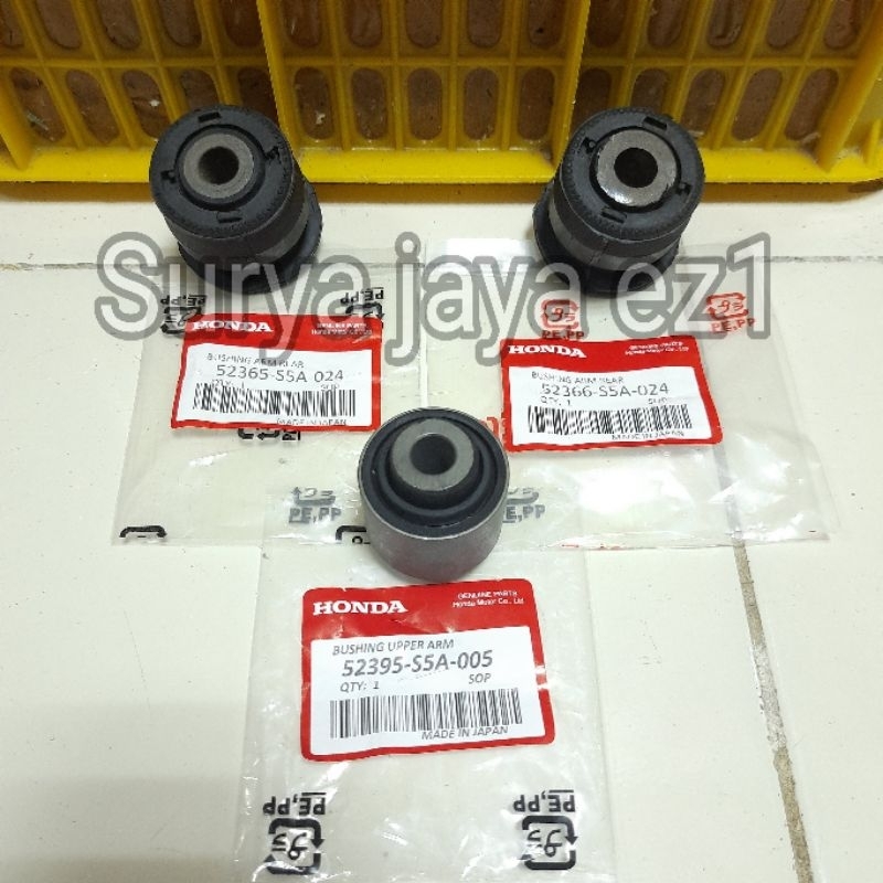 Bushing Arm Knukle Kenakel Set Belakang Honda Stream Tahun 2002 2003 2004 2005 2006 - 1Set 3Pcs