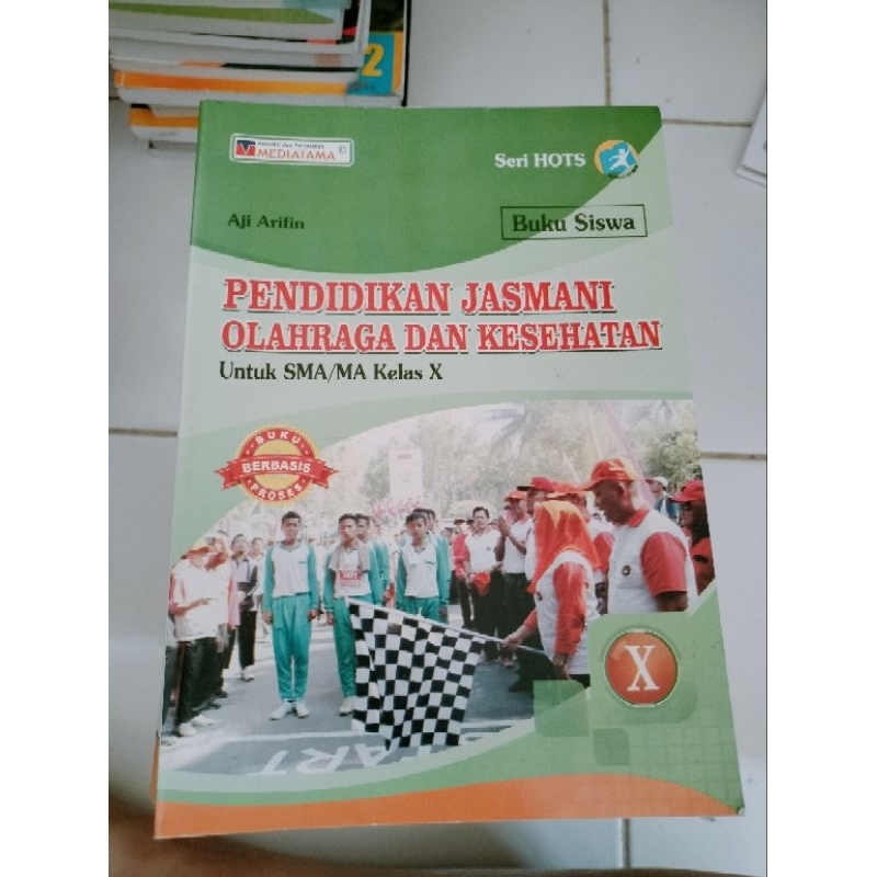 Buku PJOK kelas 10 SMA