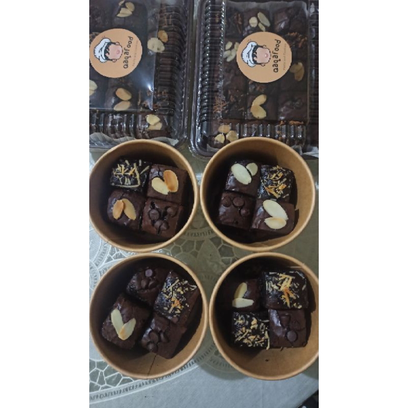 

Fudgy Brownies Bites (Brownies Panggang Chewy) 15pcs