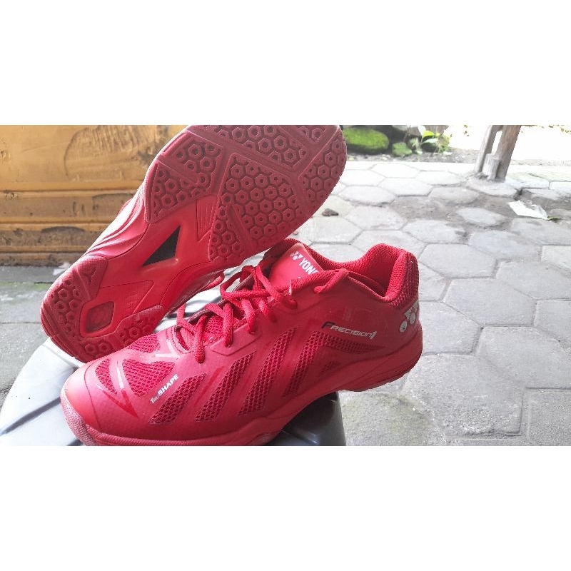 Sepatu Original Yonex Precision 1
