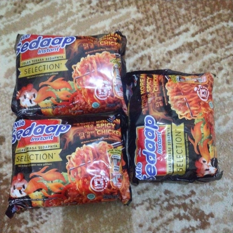 

mie sedaap selection 3pcs mie instan