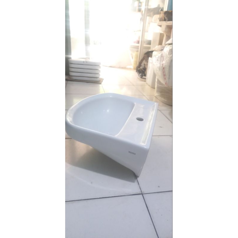 Wastafel Toto|Wastafel Toto Lw211cj body onli