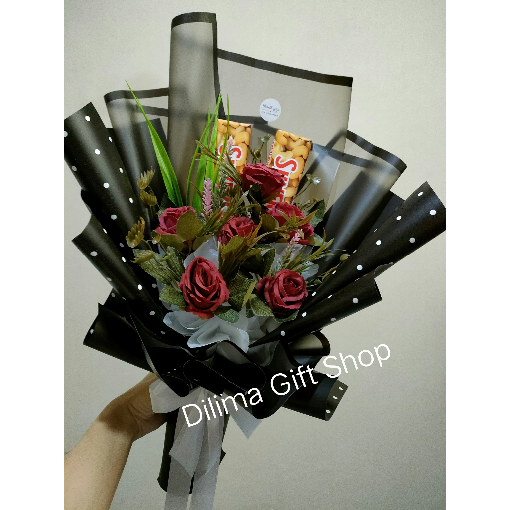 Buket Bunga Artificial Plus 2 pcs Coklat Silverqueen Besar 52 gram