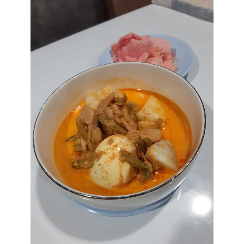 

Ketupat/Lontong Sayur Padang