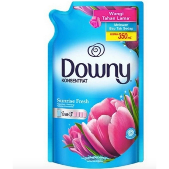 Downy - Pelembut dan Pewangi Pakaian Konsentrat Sunrise Fresh 1,4 L