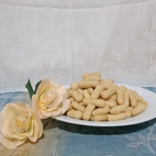 

Kerupuk Amplang Enak Ikan Tenggiri & Ikan Bulan-Bulan (Ikan Kampuleng) Renyah Size Mini