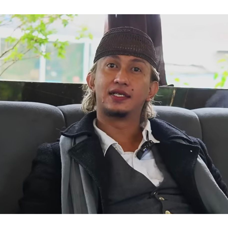 peci rotan habib bahar / peci akar jangang / peci rotan / peci akar jangan asli kalimantan / peci gu