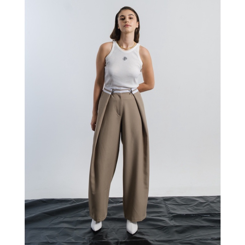 JOSEPHINE ANNI x Anaz Siantar Camille Pants - Beige Size S