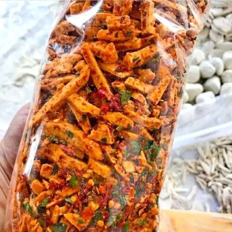 

basreng pedas viral daun jeruk cemilan kekinian sultan ngemil