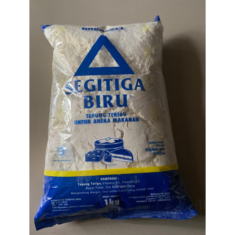 

Tepung Terigu Segitiga Biru 1kg