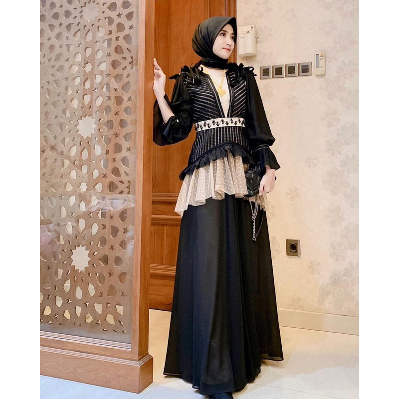 [PRELOVED] Dress Liana Lyms black cream