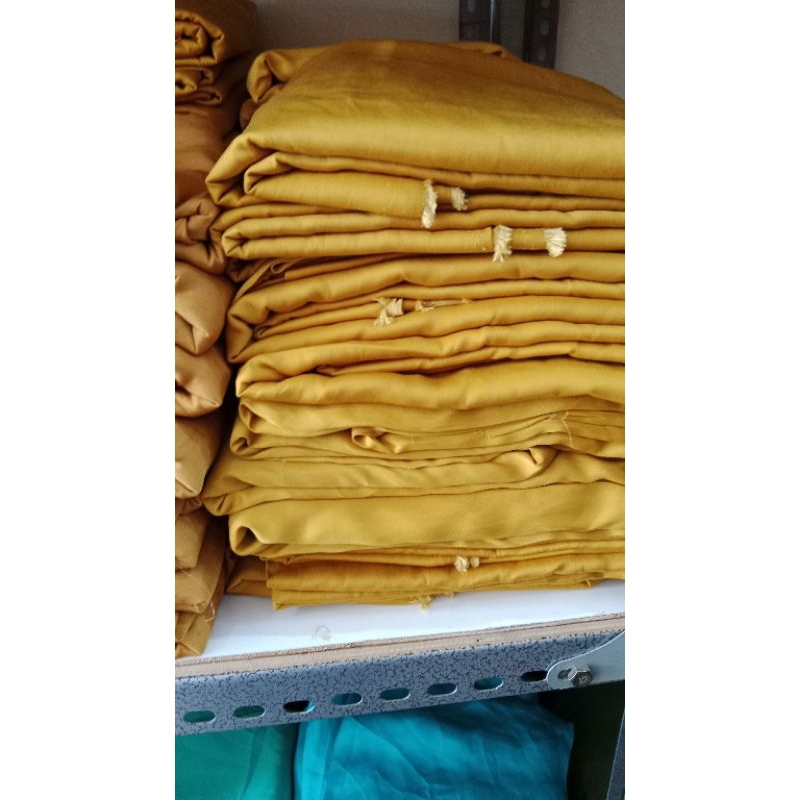 Kain Branded Kiloan,,, Satin,sisa kain garment Export, Harga yang tercantum adalah 0.5 kg dan 1KG