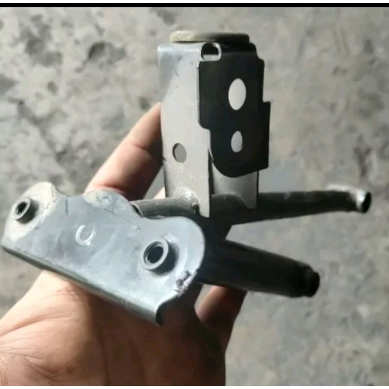 plat bracket dudukan tameng dasi body depan original honda beat new eco esp beat street k81 2016-201