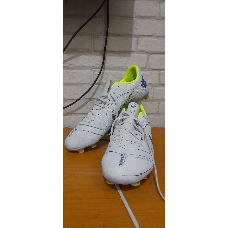 SepatuBolaNikeOriginalPre❤️