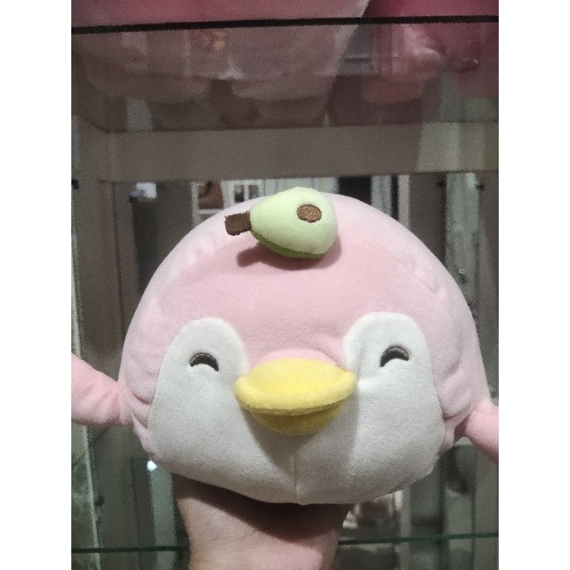 MINISO Boneka Pinguin