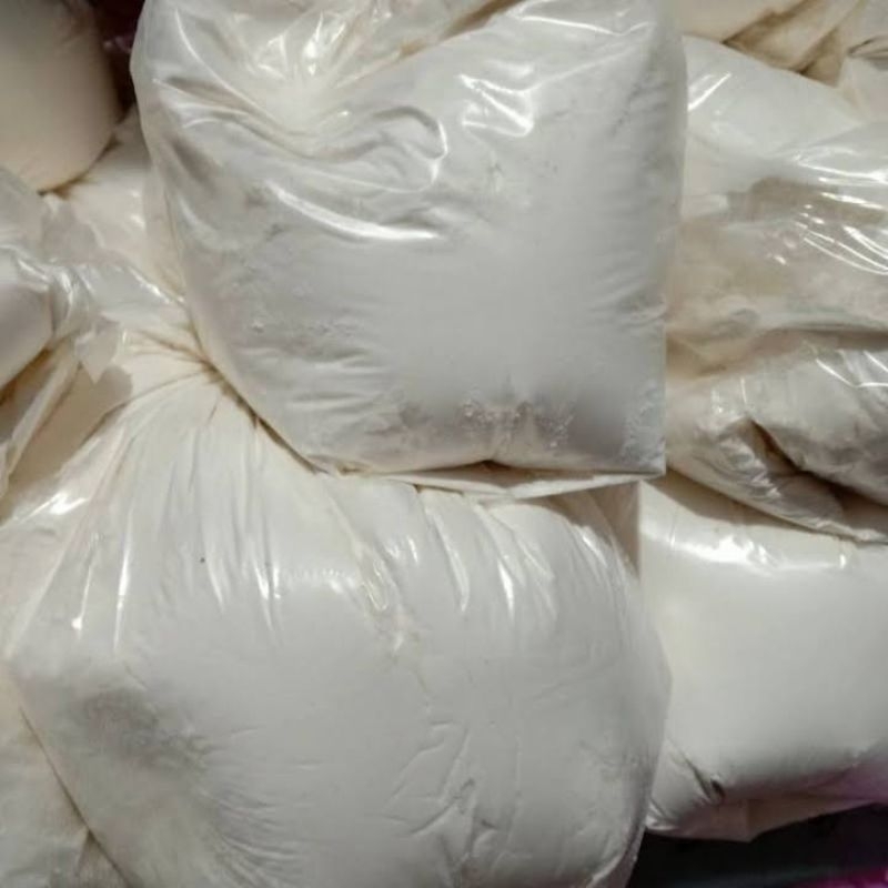 

Tepung Terigu Segitiga 250gr