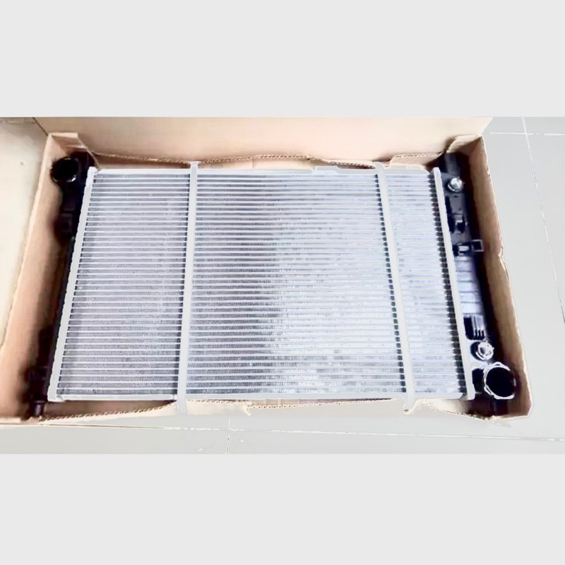 RADIATOR MERCY C230 C240 C180 W203