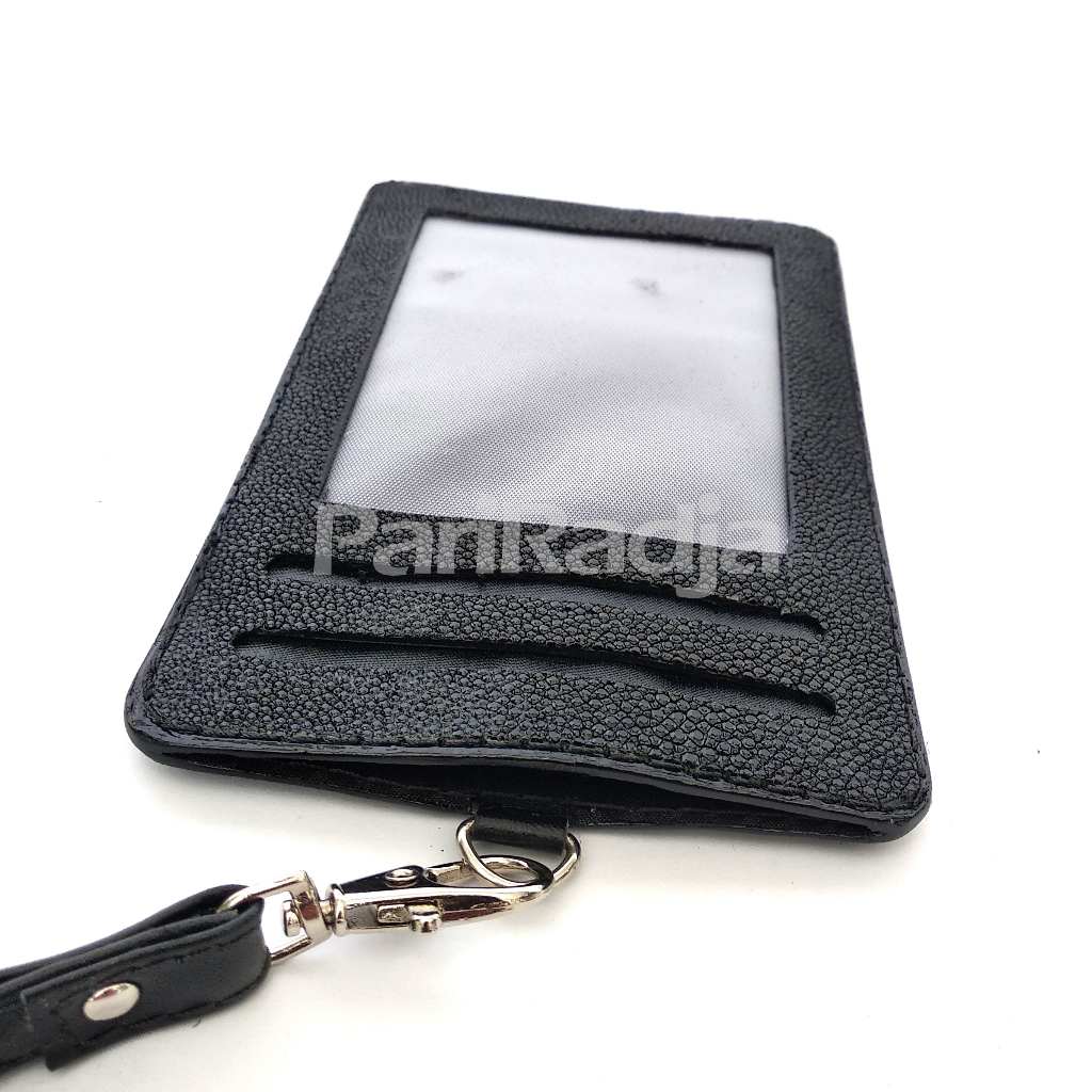 

Lanyard Nametag Id Card Kulit Ikan Pari Asli Warna Hitam Pariradja