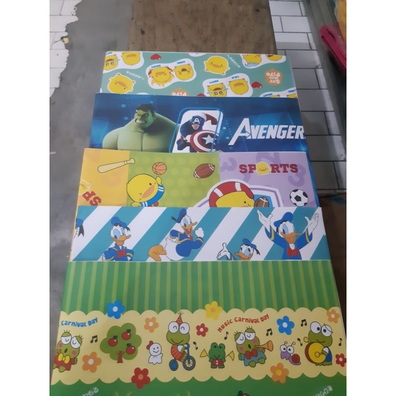

Kertas Kado Fancy Bintang ( Jumbo ) 1 pack isi 50 lembar