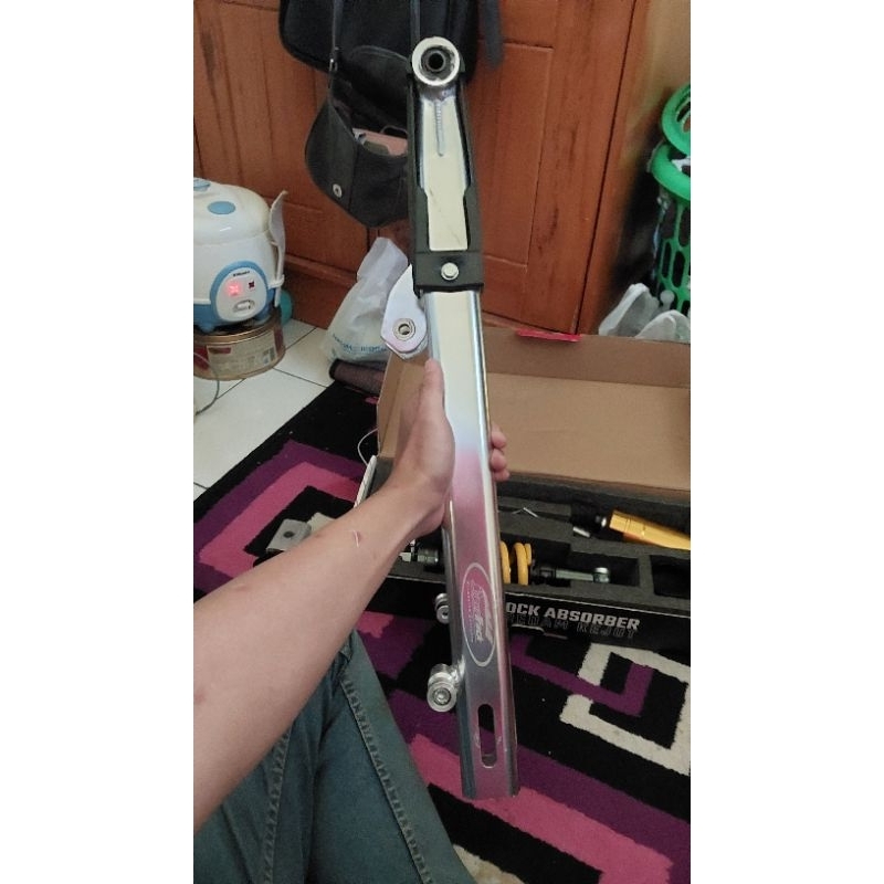 swing arm satria 2tak model bpro merk supertrack
