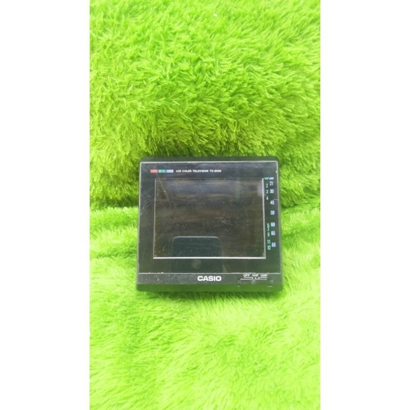 TV mini CASIO jadul pajangan