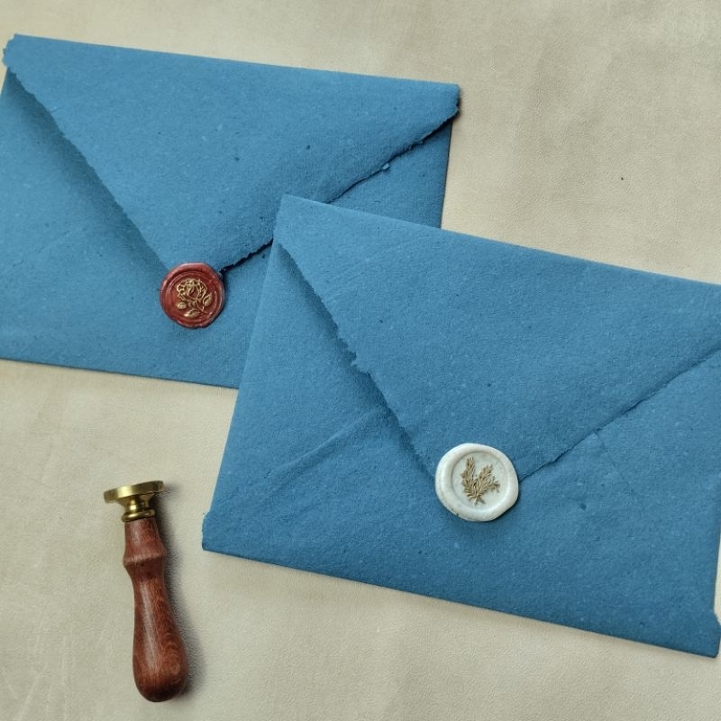 

Amplop Handmade C5 Technical Blue – Vintage & Unik, Kertas Daur Ulang