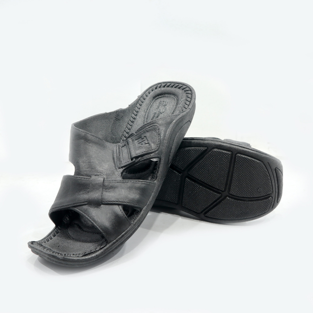 SANDAL AP BOOT 989 HITAM 38-41- SANDAL SLOP COWOK