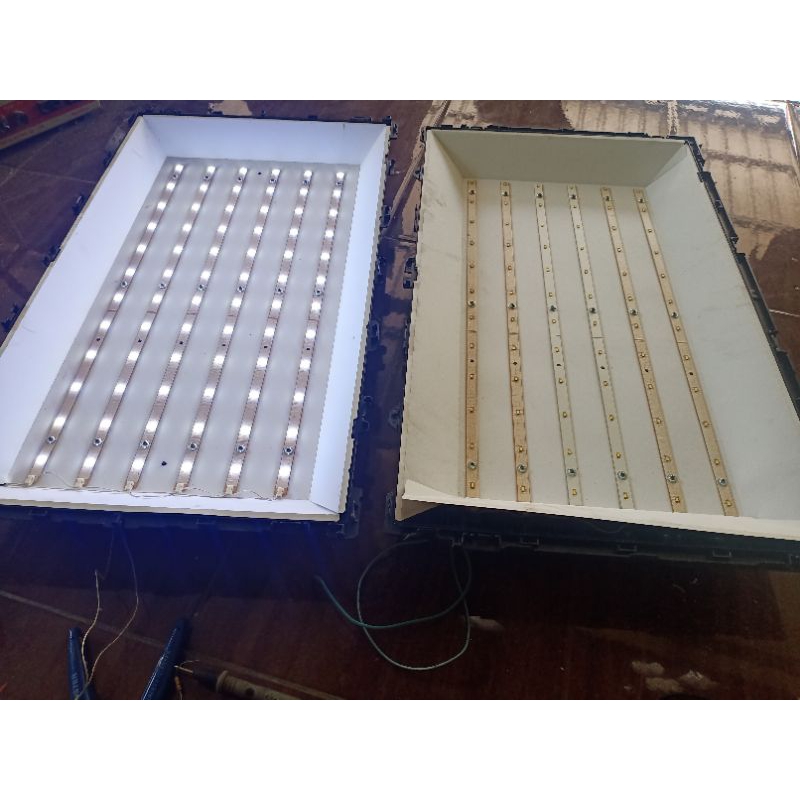 led  BACKLIGHT. POLYTRON 24  IN