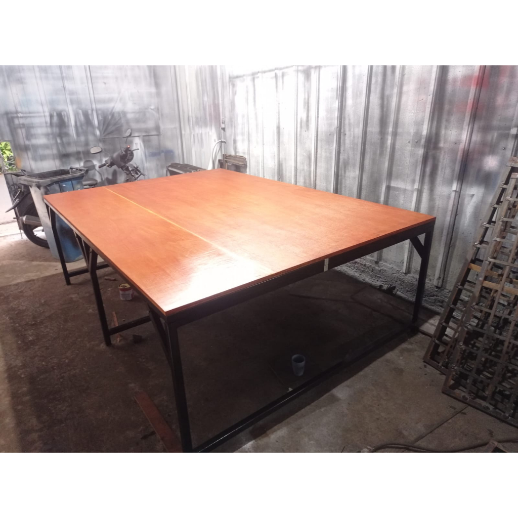 Meja Besi Potong Bahan Kain Konveksi 1 Alas Papan Triplek Plitur Custom
