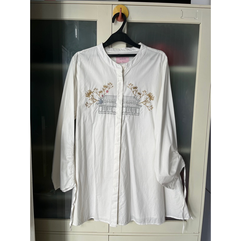 [PRELOVED] Kemeja Ria Miranda x Cottonink warna Putih