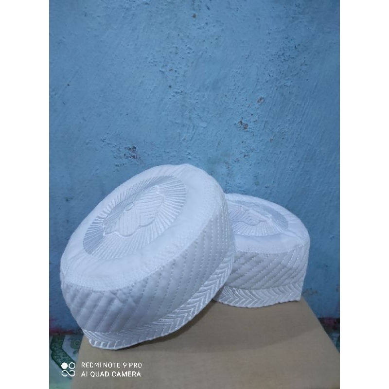 PECI HAJI/MADINAH BUGIS/BULAT WARNA PUTIH