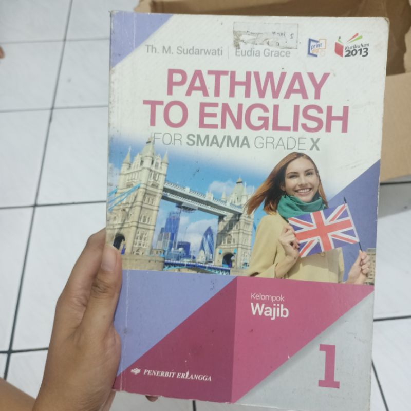 

BUKU BAHASA INGGRIS KELAS 10 ERLANGGA