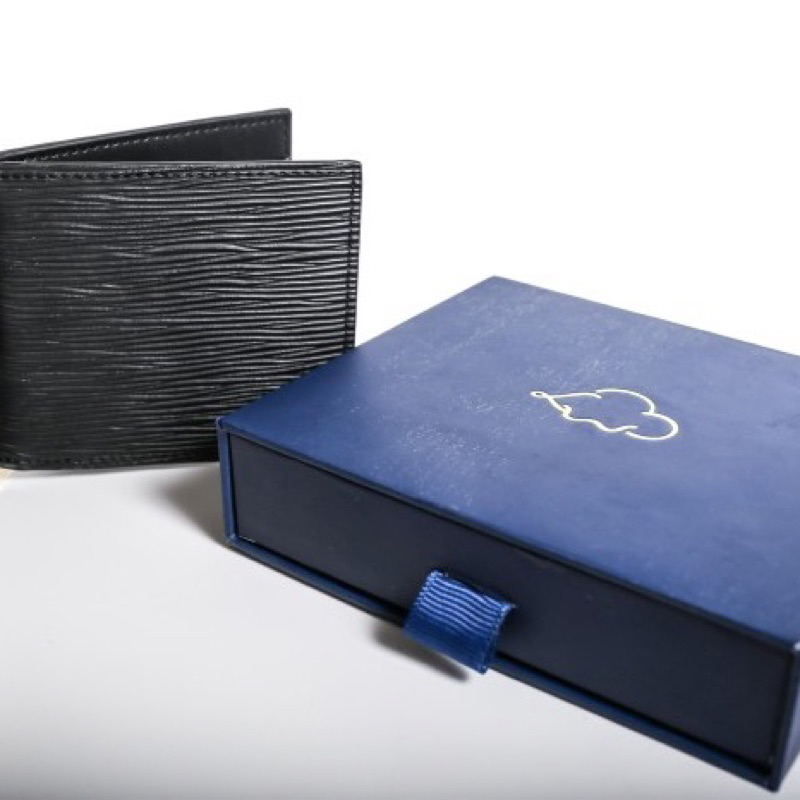 Dompet Pria Simple Bifold