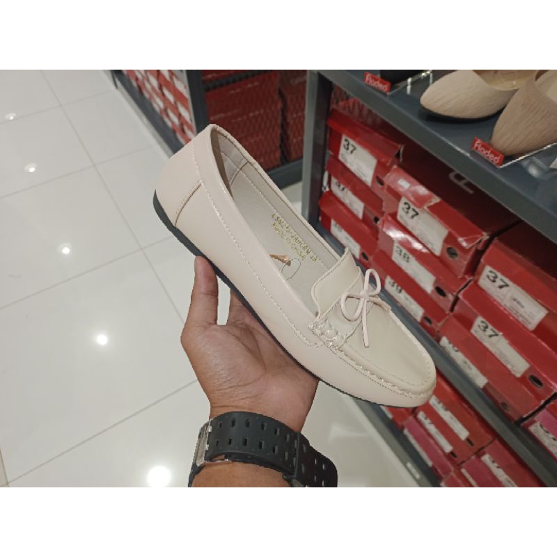 Sepatu Wanita Kasual slip on ORI FLADEO 36 Sampai 40