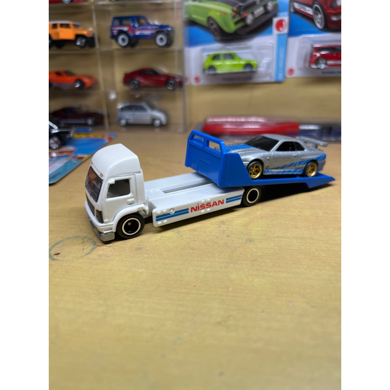 towing team transport + R34 GT-R