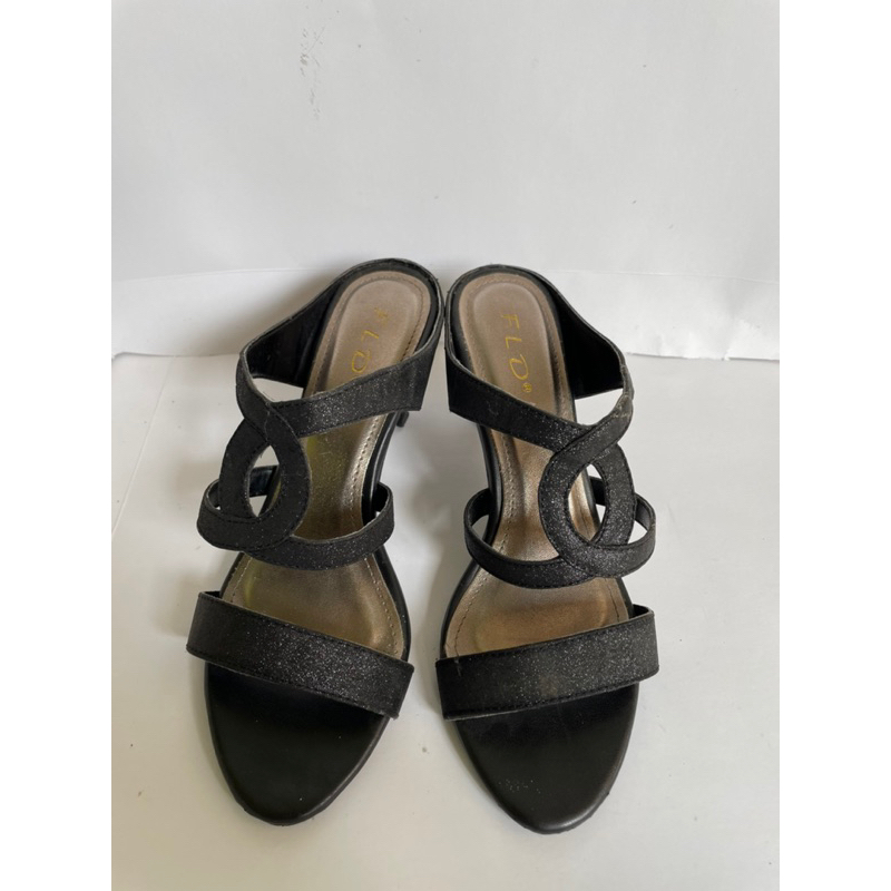 Preloved High Heels FLD