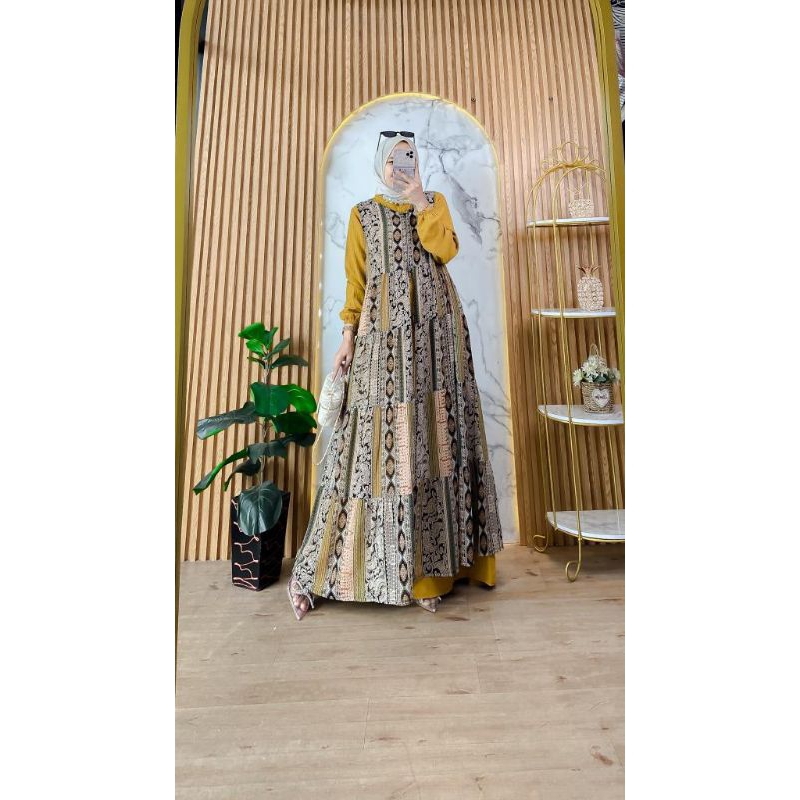 Luvena Dress outer sisena