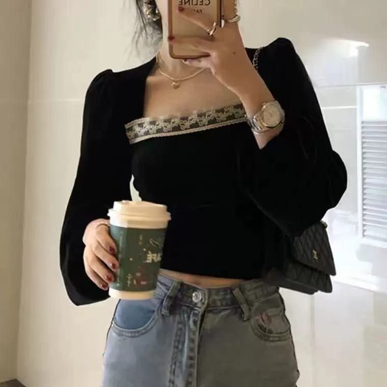 [New Arrival] Crop Top Bludru Korea Serut Square Neck || Atasan Korea Bahan Bludru