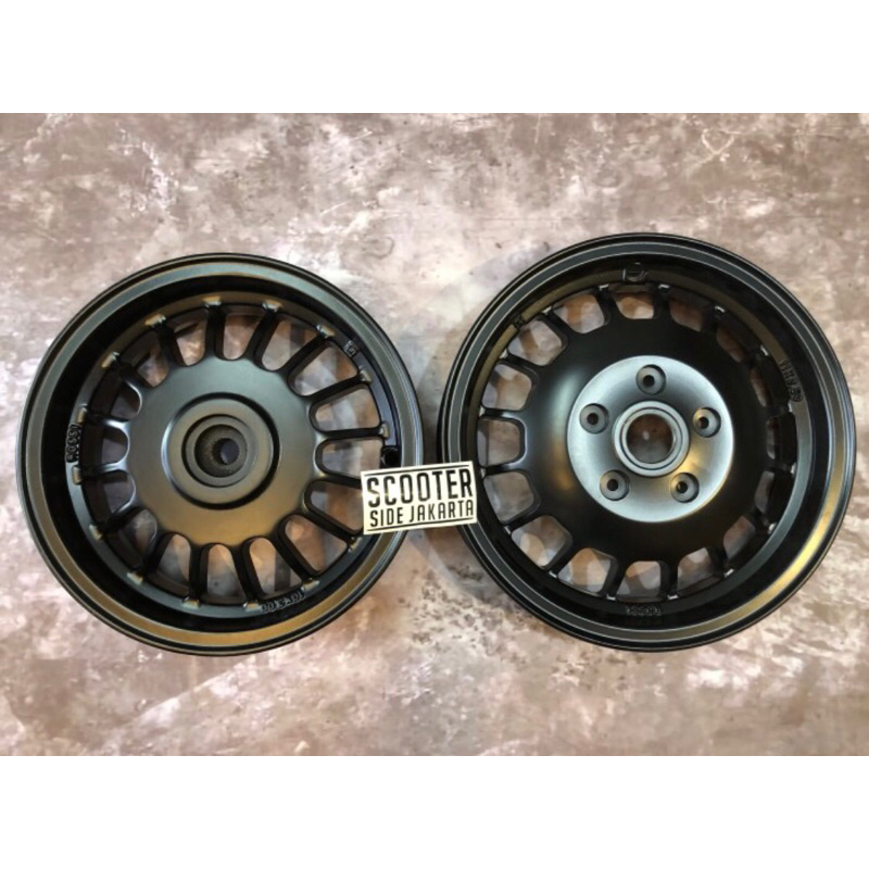 Velg Vrossi Uno Black R10 R11 Vespa Lx S Lxv